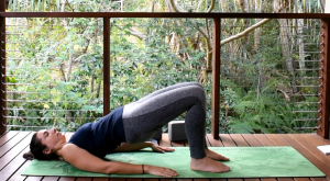 posa yoga ponte