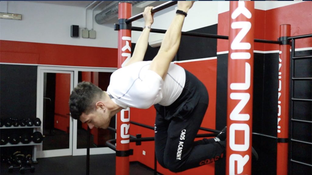 Guida al Back Lever come eseguire questa skills del Calisthenics